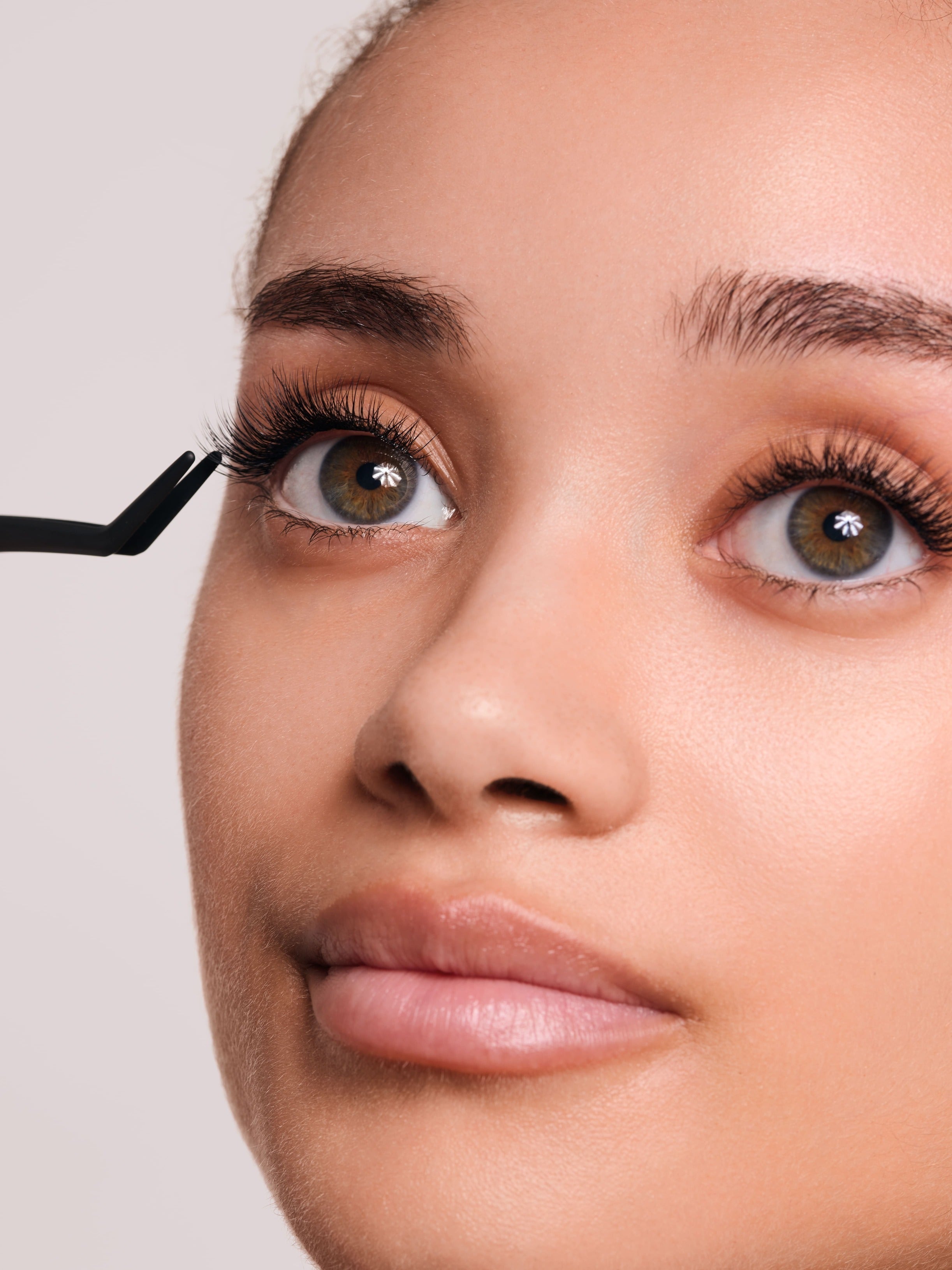 Cils sans colle : comment ça marche (et combien de temps ça tient vraiment ?)